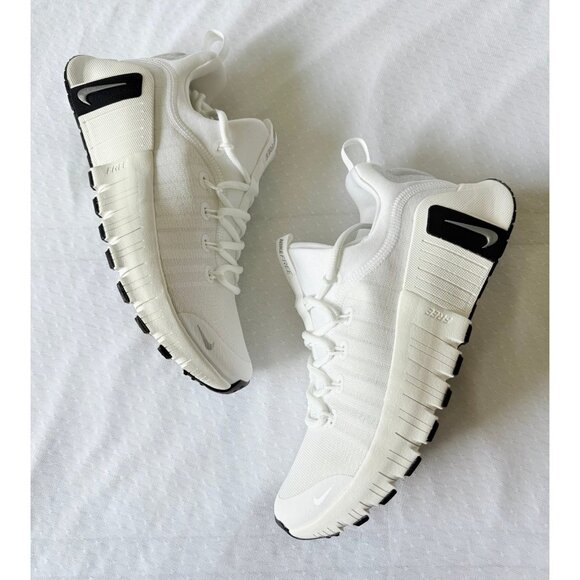 Nike White Athletic Shoes - Picture 6 of 7